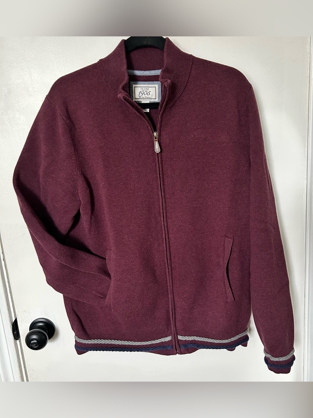 Jos A Bank 1905 Men’s Full Zip Cardigan Sweater Large Cotton Slim Fit Maroon